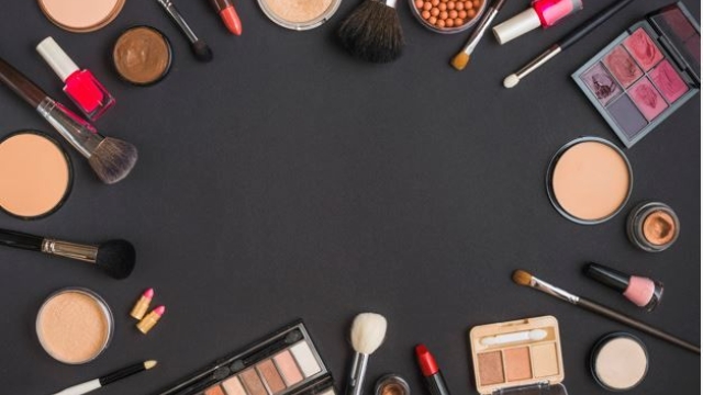 Unlock Your Natural Beauty: Makeup Essentials for Effortless Glam
