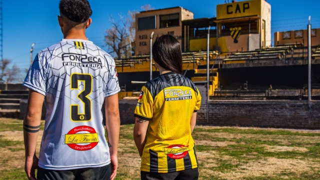 The Benefits of Custom Enamel Pins for Personal Expression